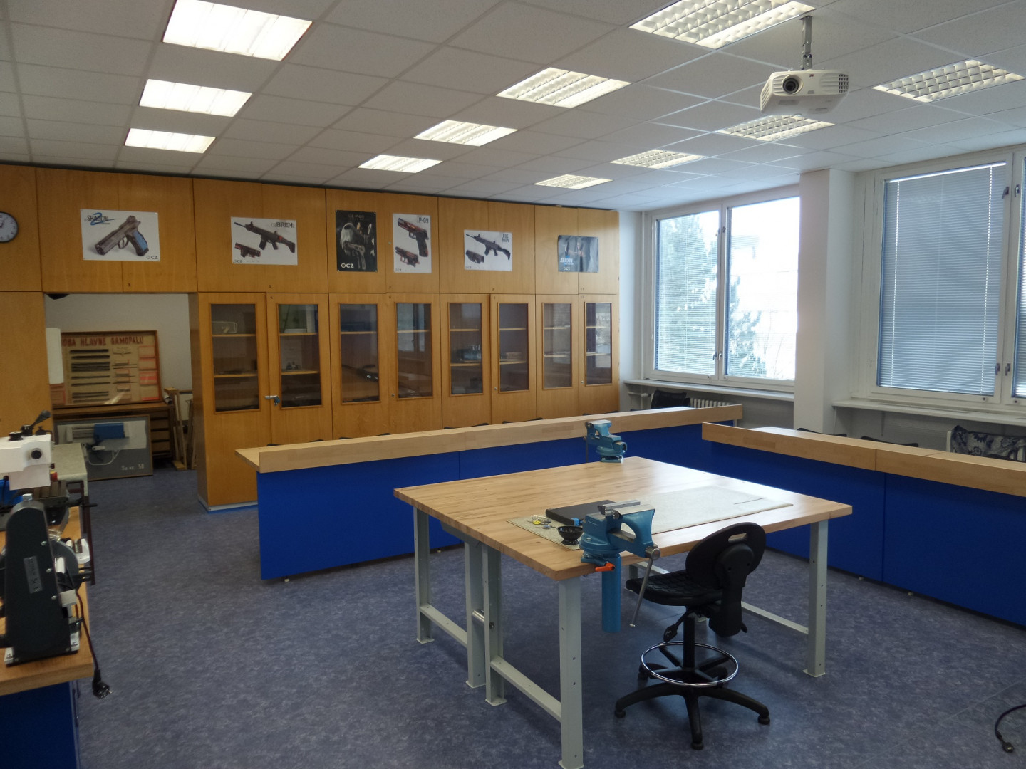 Modernizujeme i výuku odborností: Představujeme novou učebnu zbrojířů