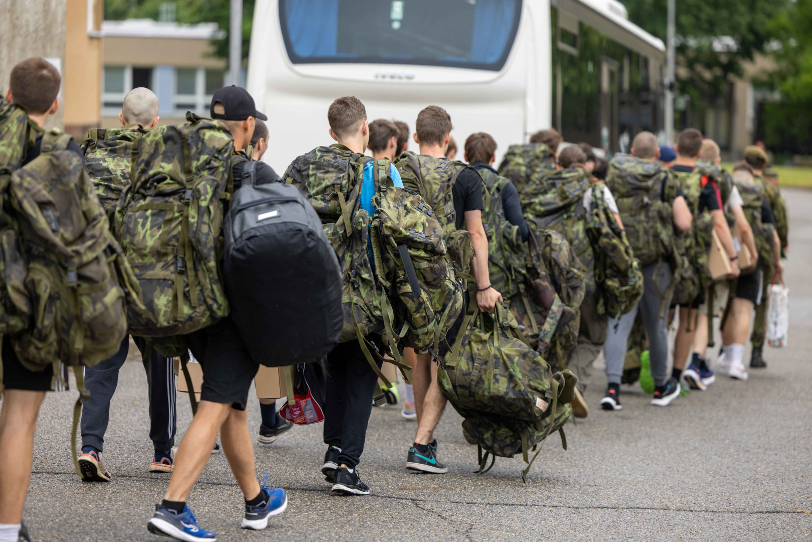 Rekordní nástup ve Vyškově: 821 nových vojáků zahájilo základní přípravu