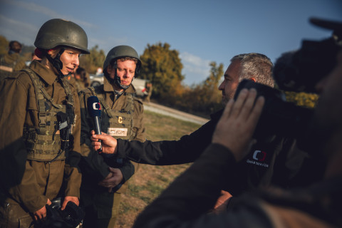 Novináři a humanitární pracovníci se ve Vyškově připravovali na práci v krizových a válečných oblastech